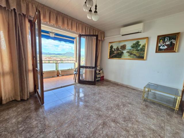 Piso en venta en Igualada, Poble Sec. Pisos.
