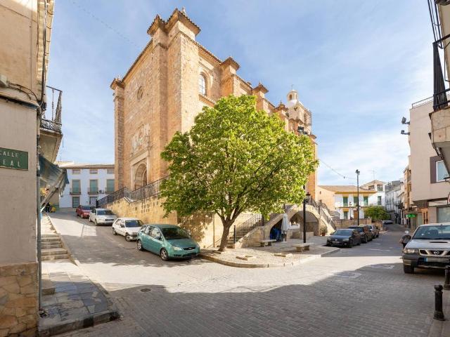 Piso en Venta en Íllora