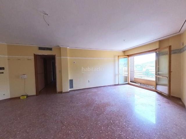 Piso en venta en Illueca. Pisos.