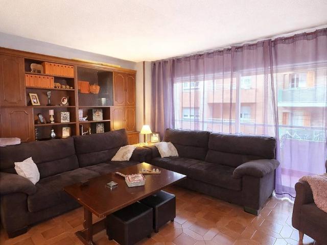 Piso en Venta en Instituts Universitat