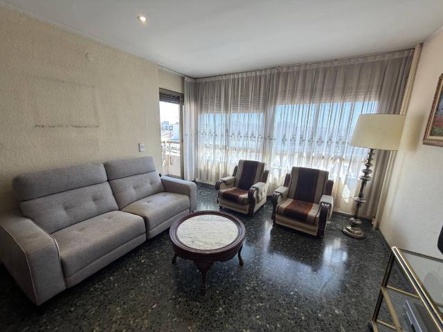 Piso en Venta en Instituts Universitat