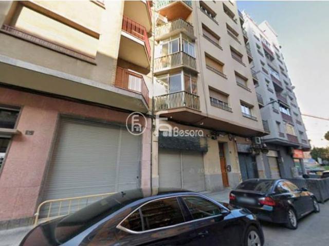 Piso en Venta en Instituts Universitat