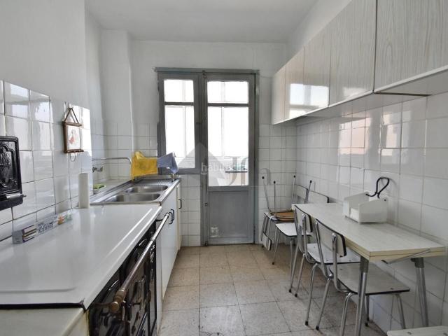 Piso en venta en Íscar. Ref. 104 H. Piso con local incluido en Íscar. Pisos.