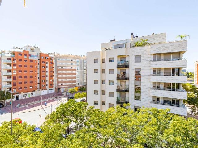 Piso en Venta en Juan Carlos I