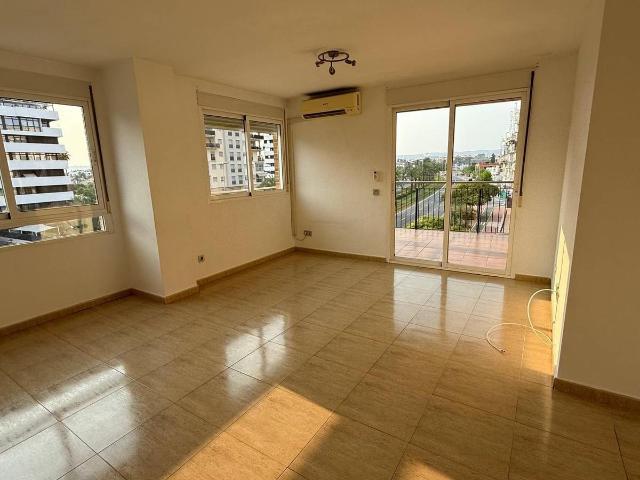 Piso en Venta en Juan de Borbón