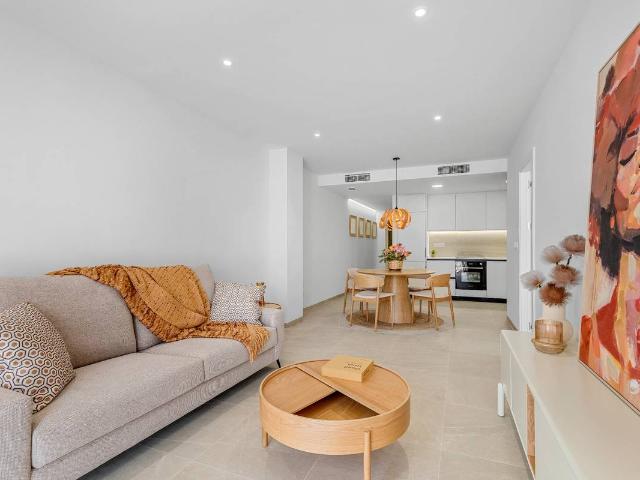 Piso en Venta en Jacarilla