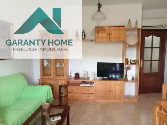 Piso en venta en Jaén, Ctra. Circunvalación La Magdalena. Piso en zona monumental de Jaén con ubicación estratégica junto a servicios. Pisos.