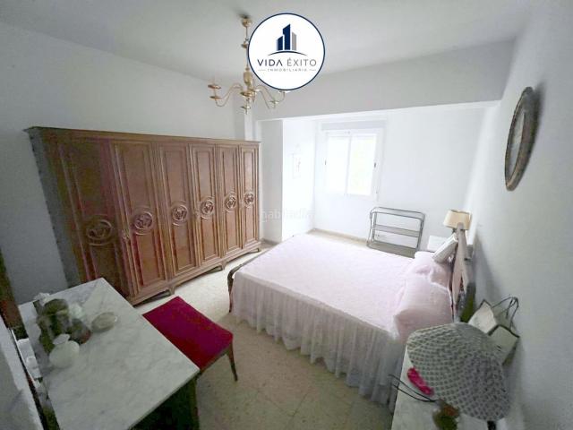Piso en venta en Jaén, Belén San Roque. Piso en venta en Avda. Madrid, 6 dormitorios. Pisos.