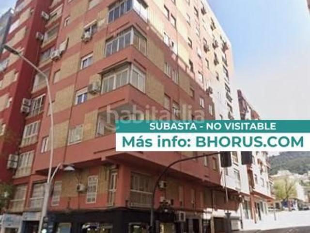 Piso en venta en Jaén, Hospital. Pisos.