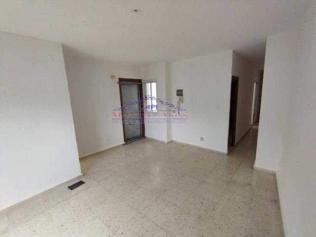Piso en venta en Jaén, San Ildefonso Catedral. Pisos.