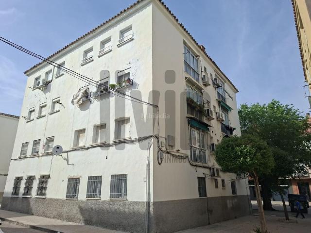 Piso en venta en Jaén, Peñamefecit Avda Barcelona. Venta Piso en CGoya, Jaén. Pisos.