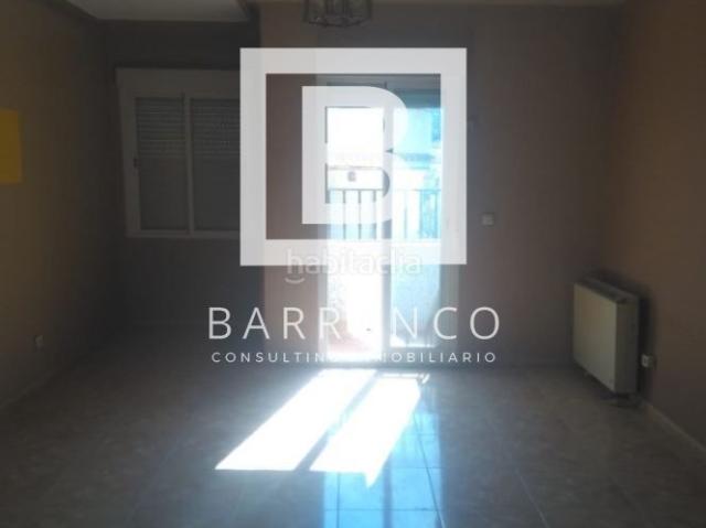 Piso en venta en Jamilena. Avida de Martos, Jamila. Pisos.