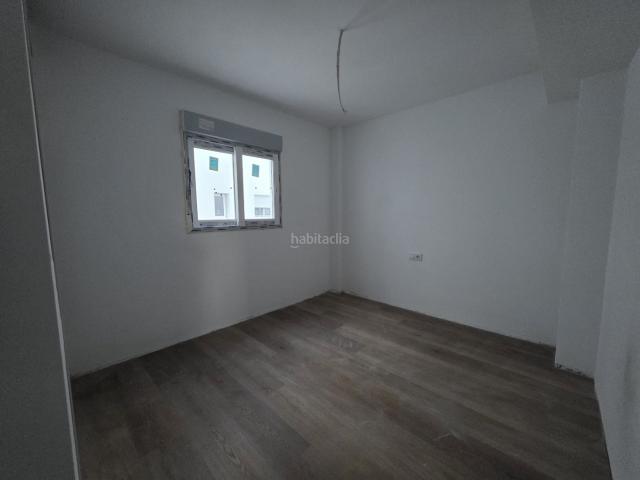Piso en venta en Jerez de la Frontera, La Plata. Oportunidad piso a estrenar junto a la escuela de arte ecuestre. Pisos Jerez de la.