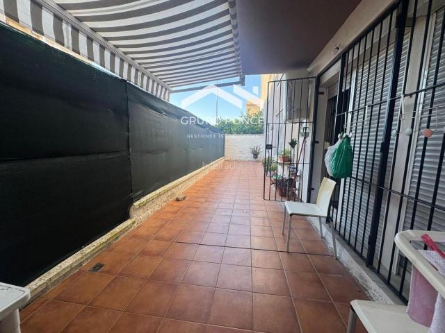 Piso en venta en Jerez de la Frontera, Puertas del sur Guadabajaque. Magnífico piso en Residencial El Estribo, una urbanización privada con piscina. Pisos Jerez de la.