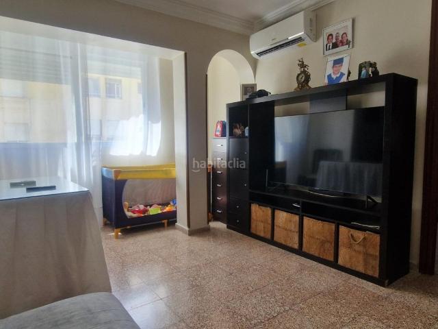Piso en venta en Jerez de la Frontera, Santiago Coronación. Piso en venta situado en la zona de Icovesa. Pisos Jerez de la.