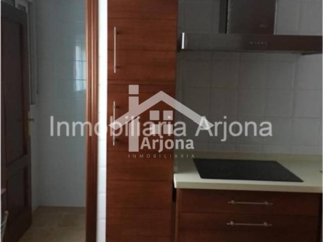 Piso en venta en Lucena