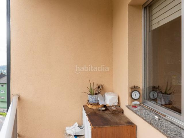 Piso en venta en Lugo, Recatelo O Carme. ENTRE EL CENTRO Y EL MIÑO · PISO DE 4 HABITACIONES EN RÚA SANTIAGO. Pisos.