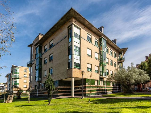 Piso en Venta en Lugones