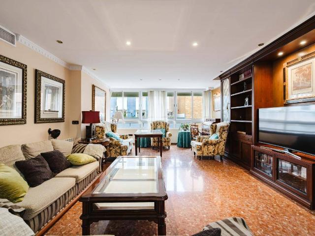 Piso en Venta en La Malagueta Monte Sancha