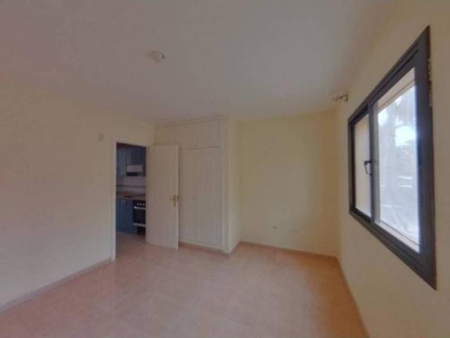 Piso en Venta en La Oliva