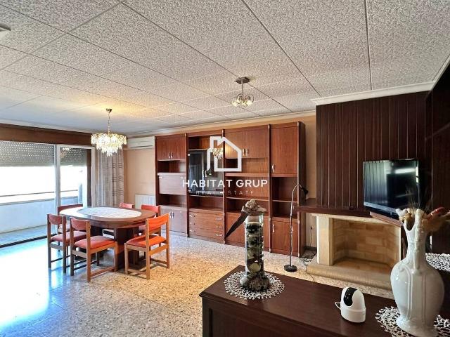 Piso en Venta en La Bisbal d'Empordà