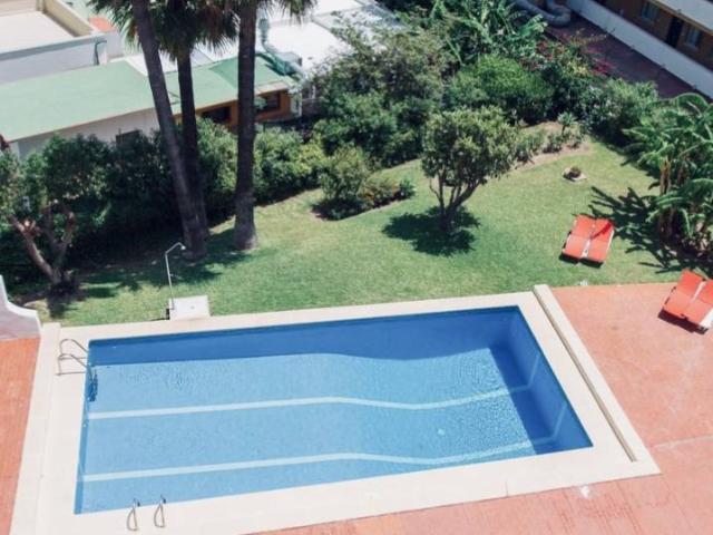 Piso en Venta en La Carihuela Los Nidos