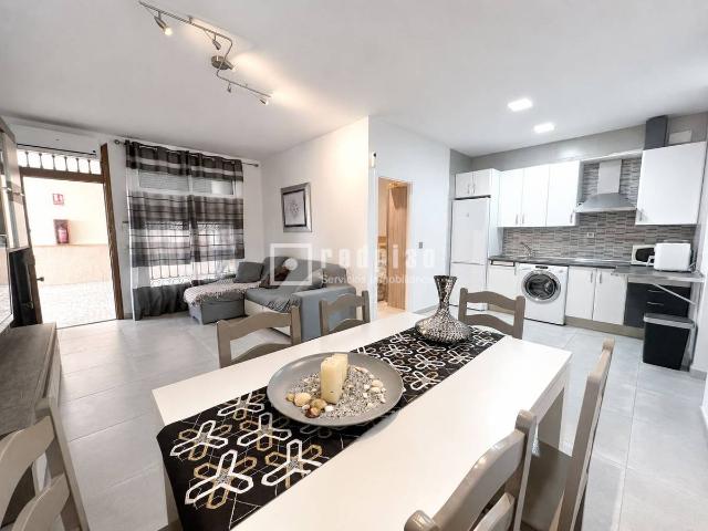 Piso en Venta en La Carihuela Los Nidos