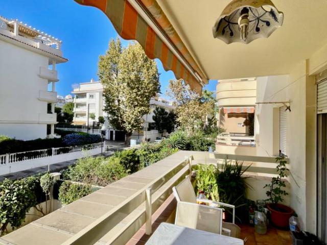 Piso en Venta en La Carihuela Los Nidos
