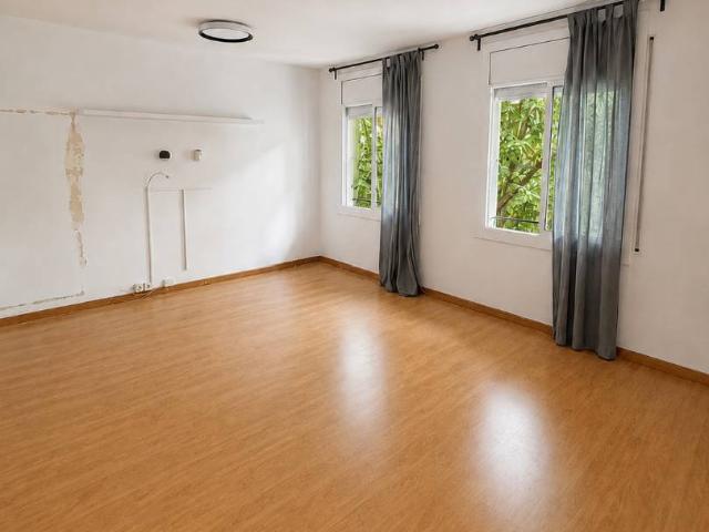 Piso en Venta en La Font de la Guatlla