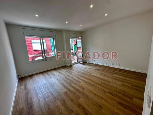 Piso en venta en La Gavarra