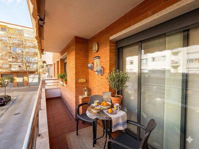Piso en Venta en La Girada