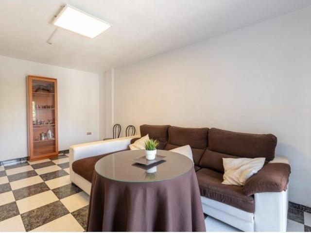 Piso en Venta en La Granada, Granada