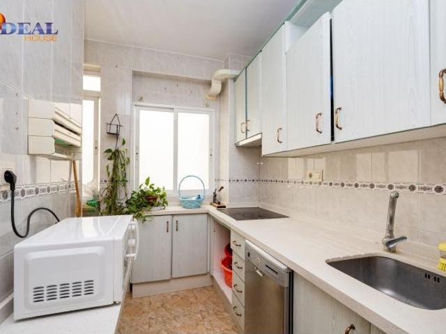 Piso en Venta en La Granada, Granada
