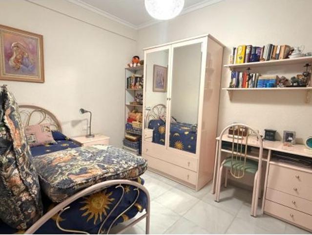 Piso en Venta en La Granada, Granada