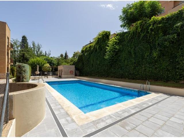 Piso en Venta en La Granada, Granada