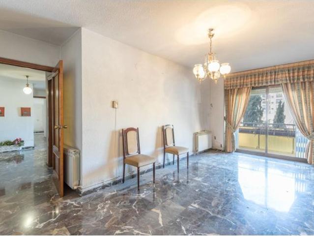 Piso en Venta en La Granada, Granada