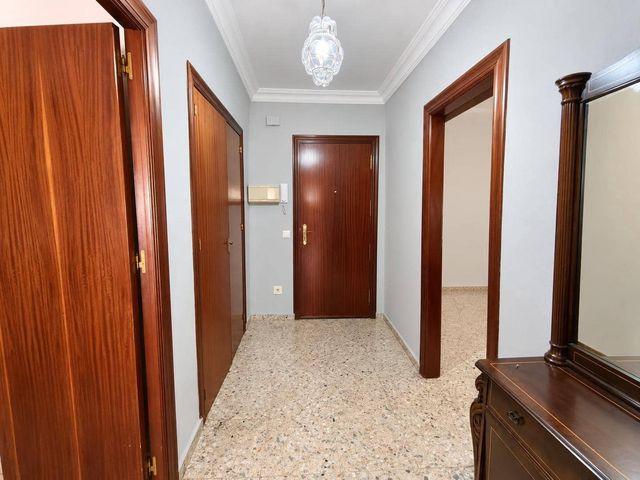 Piso en venta en La Línea de la Concepción, Cádiz Costa de la Luz