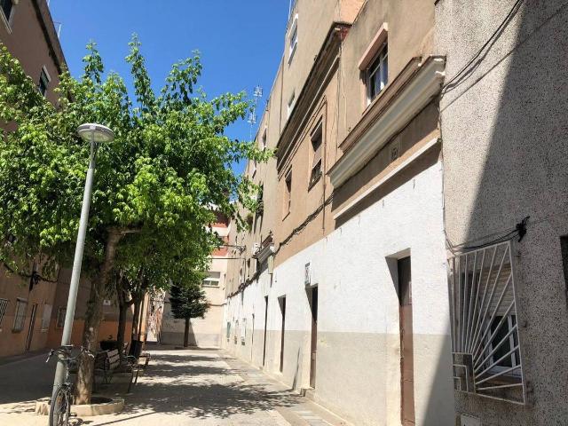 Piso en Venta en La Llagosta