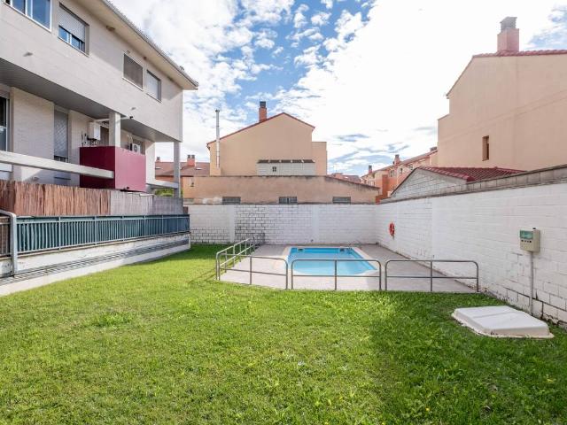 Piso en Venta en La Puebla de Alfindén