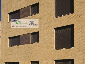 Parque, Chorrillo, Alcalá de Henares - Plaza aparcamiento