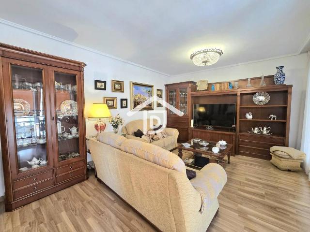 Piso en Venta en La Raïosa