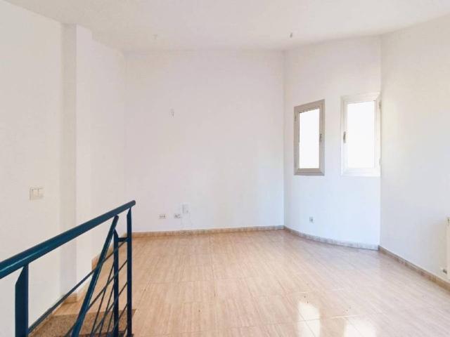 Dúplex en Venta en La Roca del Vallès