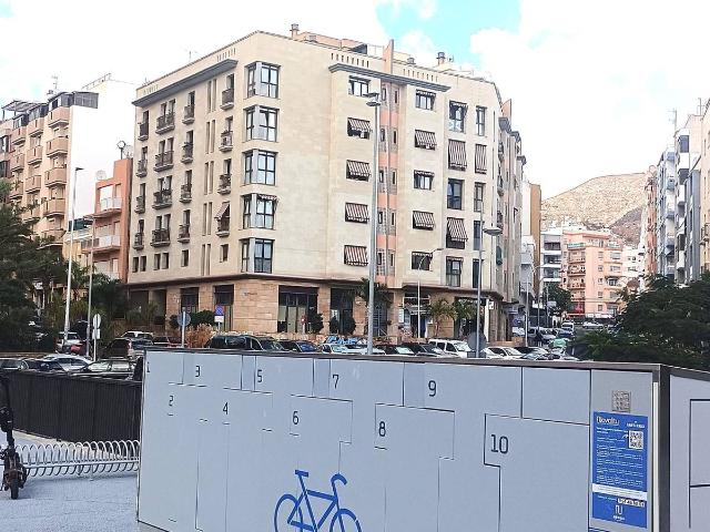 Piso en Venta en La Salle Cuatro Torres