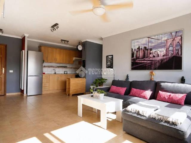 Piso en Venta en La Salle Cuatro Torres