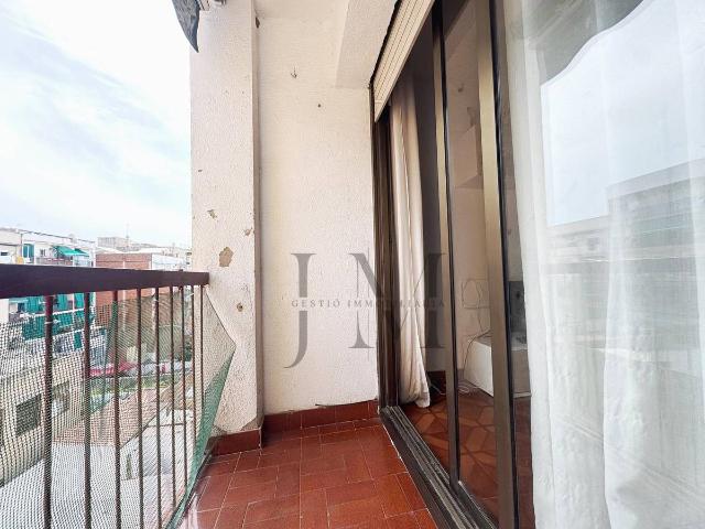 Piso en Venta en La Salut