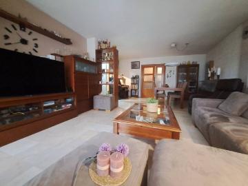 Plaça de l'Agricultura, N'oriol, Can Vallhonrat, Barcelona, Cataluña, Cataluña