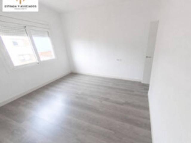 Piso en venta en La Torrassa 08903