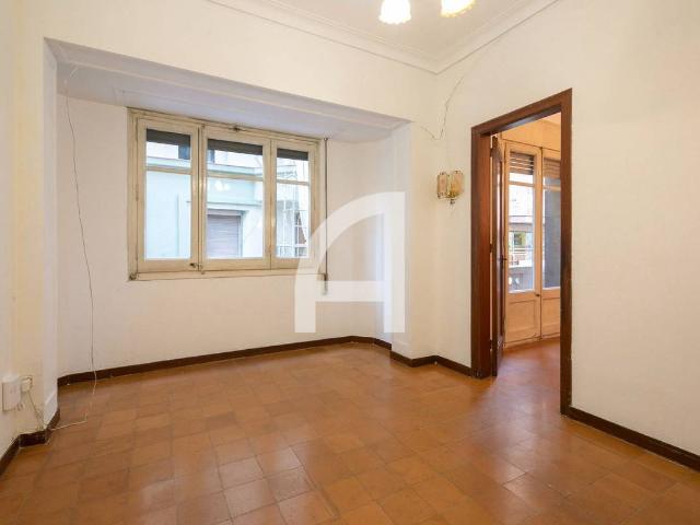 Piso en Venta en La Torrassa