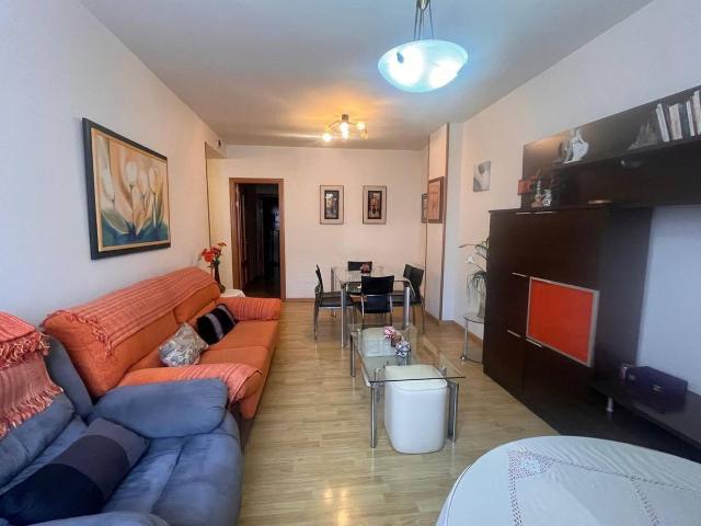 Piso en Venta en La Torre de Esteban Hambrán