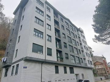 Piso en Venta en La Villa Bazuelo